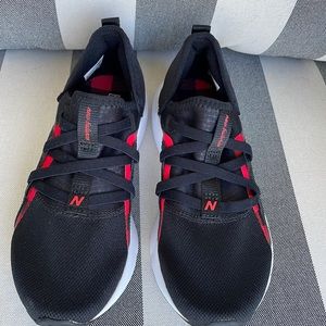 New New Balance Size 7.5 Black Plaid Dynasoft Shoes